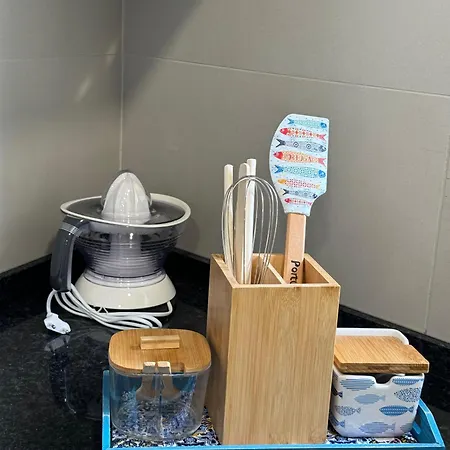 Marina Gemeos - Center By Hd